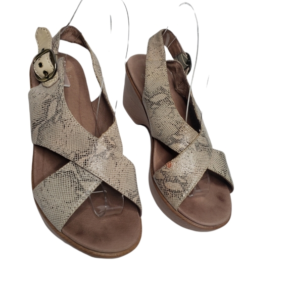 Dansko Snake Print Open Toe Clog Size 39/8.5 - Picture 1 of 15